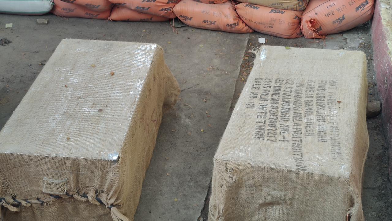 The two abandoned trunk boxes filled with salt near Shivamogga railway station that send Bomb sqaud into a tizzy